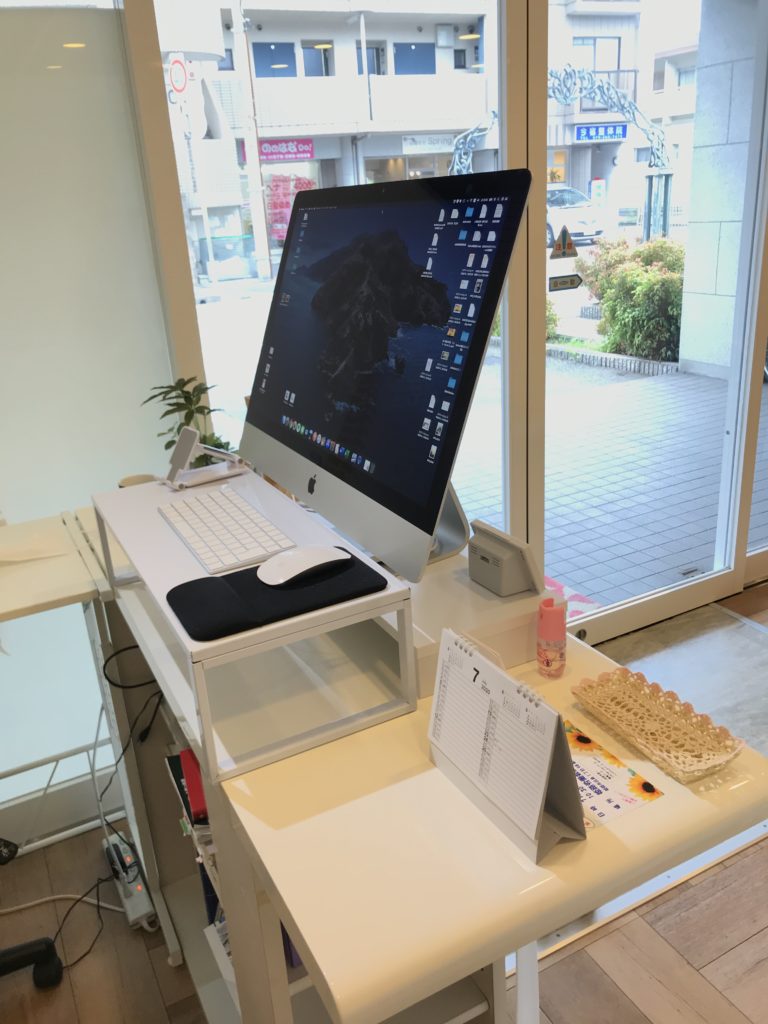 リファイン　スタンディングデスク化